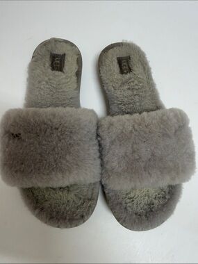 Ugg Cozy Faux-Shearling Slide Slippers in Gray